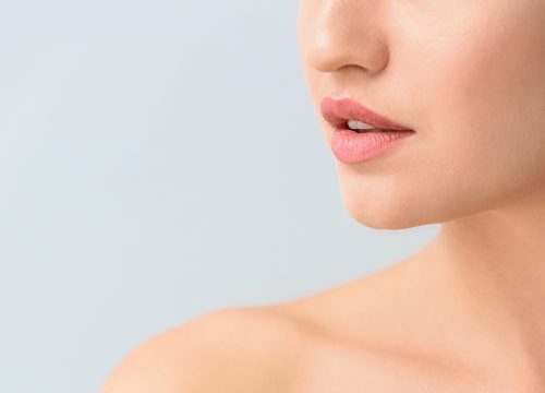 Closeup on woman's chin